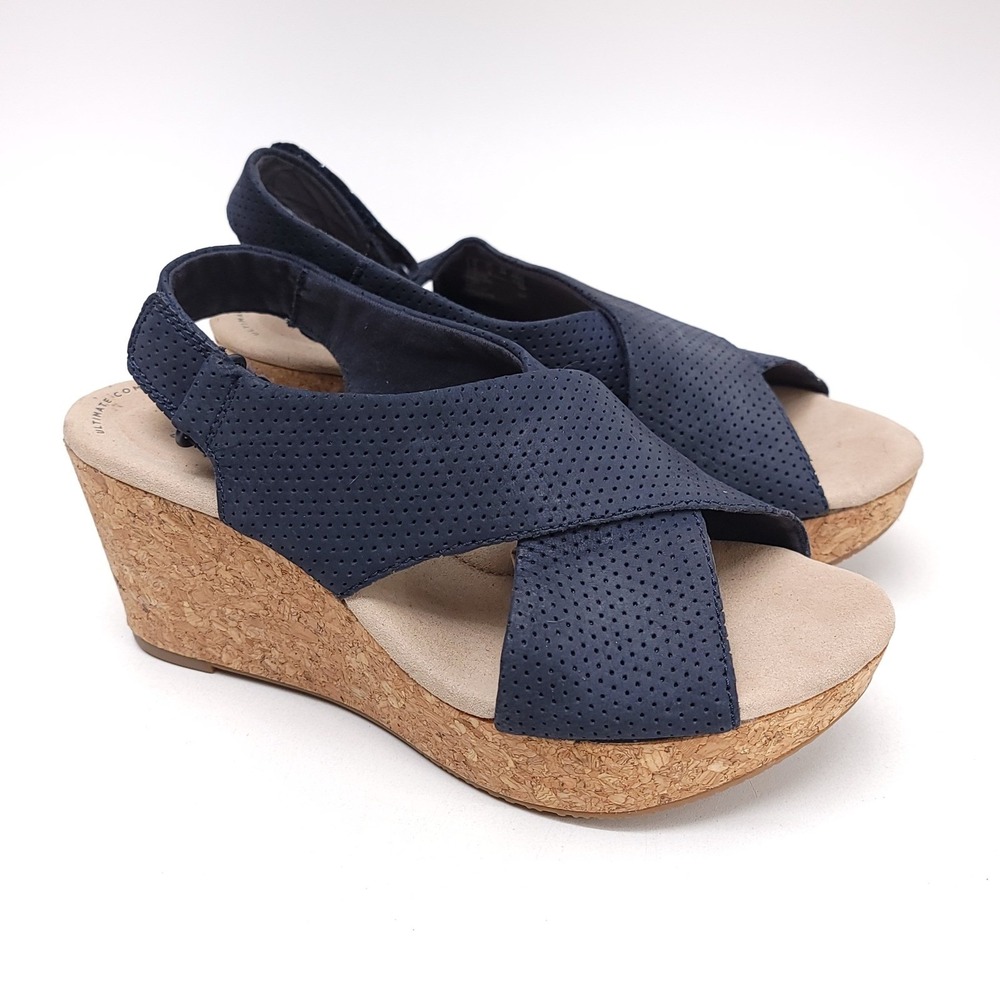 Clarks Collection Navy Blue Perforated Leather Cork Wedge Sandals Womens 7.5 M - Picture 7 of 8